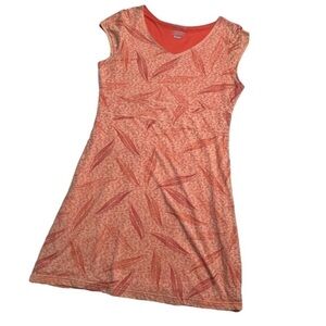 Merrell Women Cap Sleeve Opti-Wick
Alexandra Dress V- Neck Coral Leaf Print
